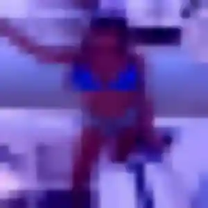 Garance, 33 ans, en ligne à Toulaud pour une rencontre coquine