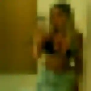Découvre Uranie, 24 ans à Traenheim en t'inscrivant