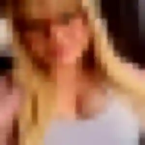 Pierrette (35 ans) à Treffendel propose une rencontre ce soir