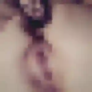 Zoe (34 ans) à Trept attend une rencontre rapidement