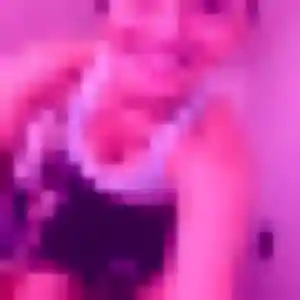 Photo privée de Salima, 33 ans à Ubaye-Serre-Ponçon - plan discret