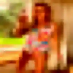 Catherine, 40 ans, disponible à Val-de-Saâne pour un plan cul