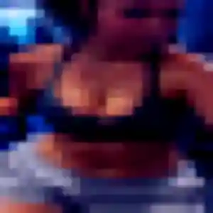 Romina, 38 ans, dispo pour plan cul à Val-du-Layon