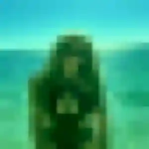 Kim de Vallan, 38 ans - plan cul discret