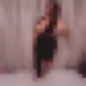 Colombine, femme de 24 ans cherche plan cul à Vautorte