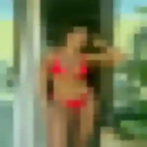 Photo de Soraya à Vayres (36 ans) - plan cul anonyme