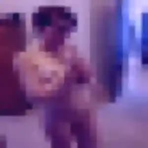 Photo de Yasmina à Venasque (27 ans) - plan cul anonyme