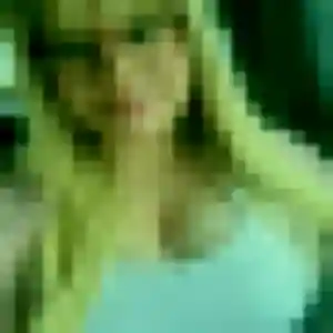 Profil de Roxane à Venelles (28 ans) - plan cul sans inscription