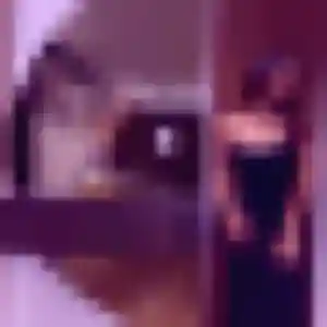 Ursule, 25 ans, en ligne à Veyras pour une rencontre coquine