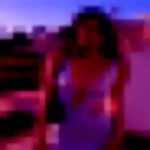 Charmante Brune, 25 ans à Yèvres - la contacter
